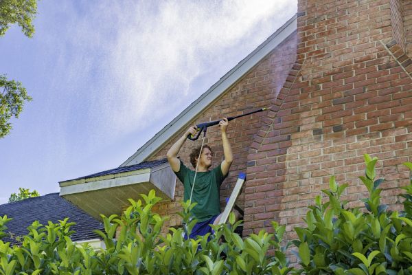 Brick House Cleaning in Brookfield