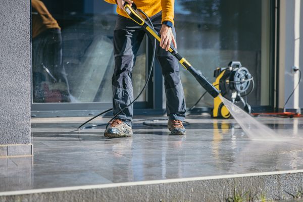 Concrete Cleaning in Brookfield