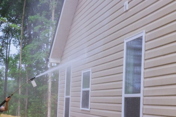 House Washing in Brookfield