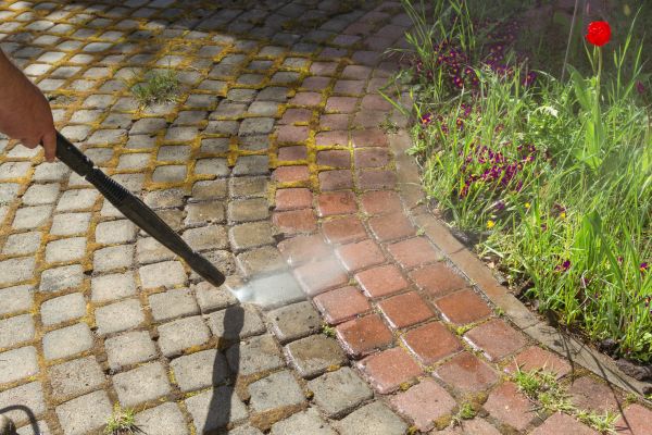 Walkway Cleaning Service in Brookfield