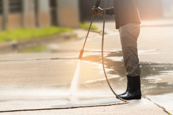 Residential Concrete Cleaning in Brookfield