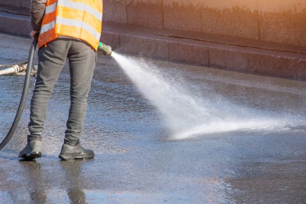 Asphalt Pressure Cleaning in Brookfield