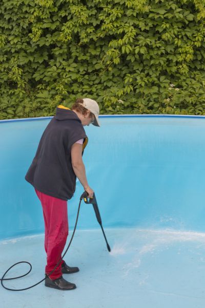 Pool Pressure Washing in Brookfield